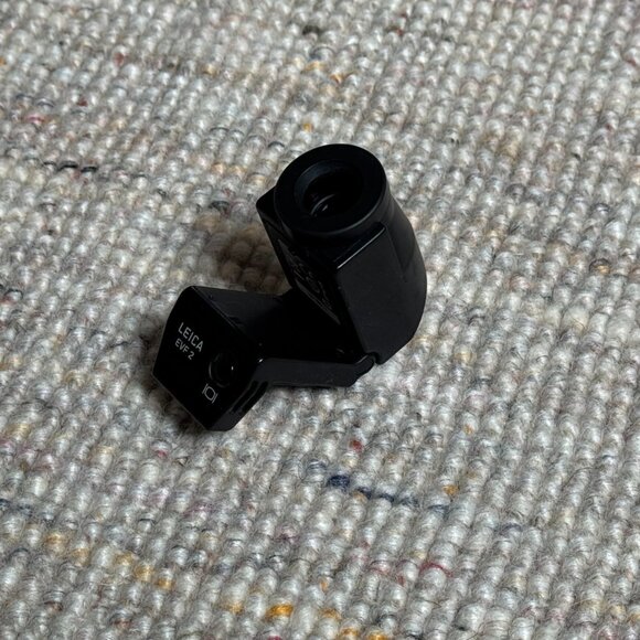 EX Silver Leica M-P (Typ 240) Rangefinder Camera (Silver) W EXTRAS (inc EVF-2) - Picture 3 of 12